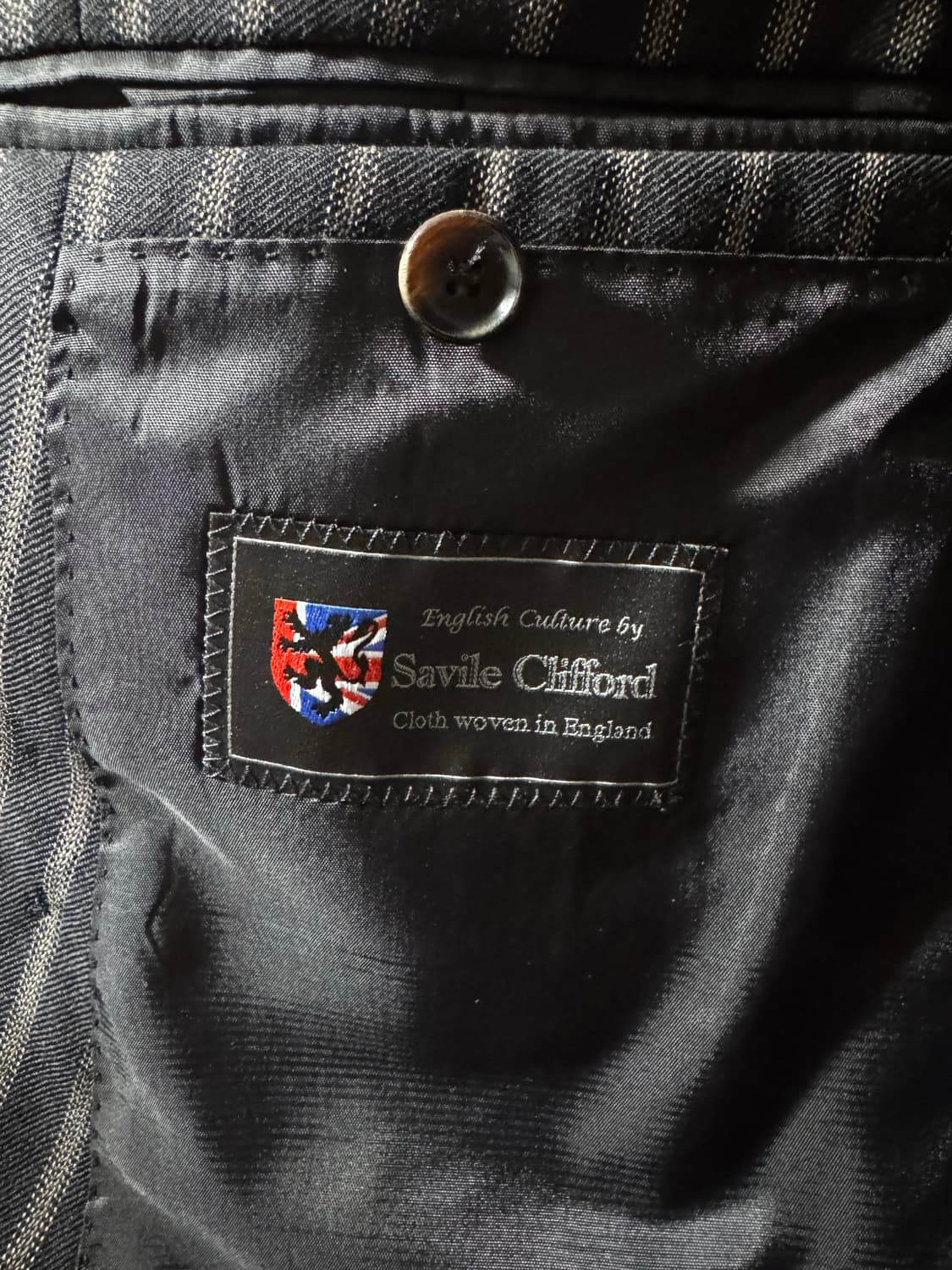 맨온더분 더블 블랙 스트라이프 수트 자켓 48 상품이미지3