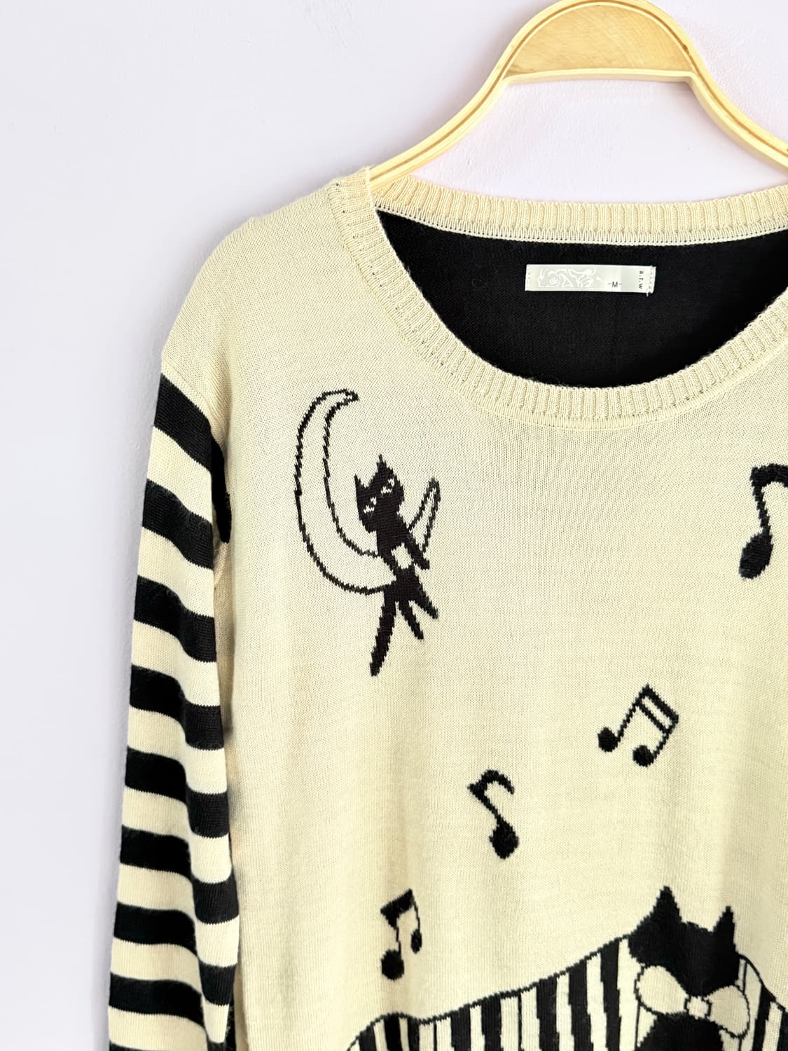 일본빈티지)피아노 치는 네코 니트 🐱 상품이미지2