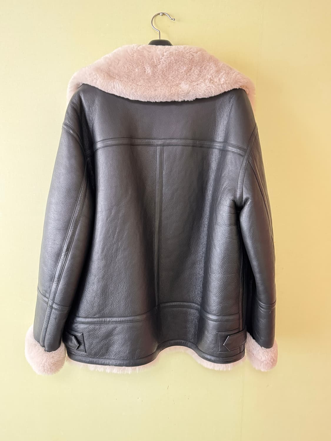 모마디자인 필드자켓 무스탕 50사이즈 블랙실버 상품이미지4