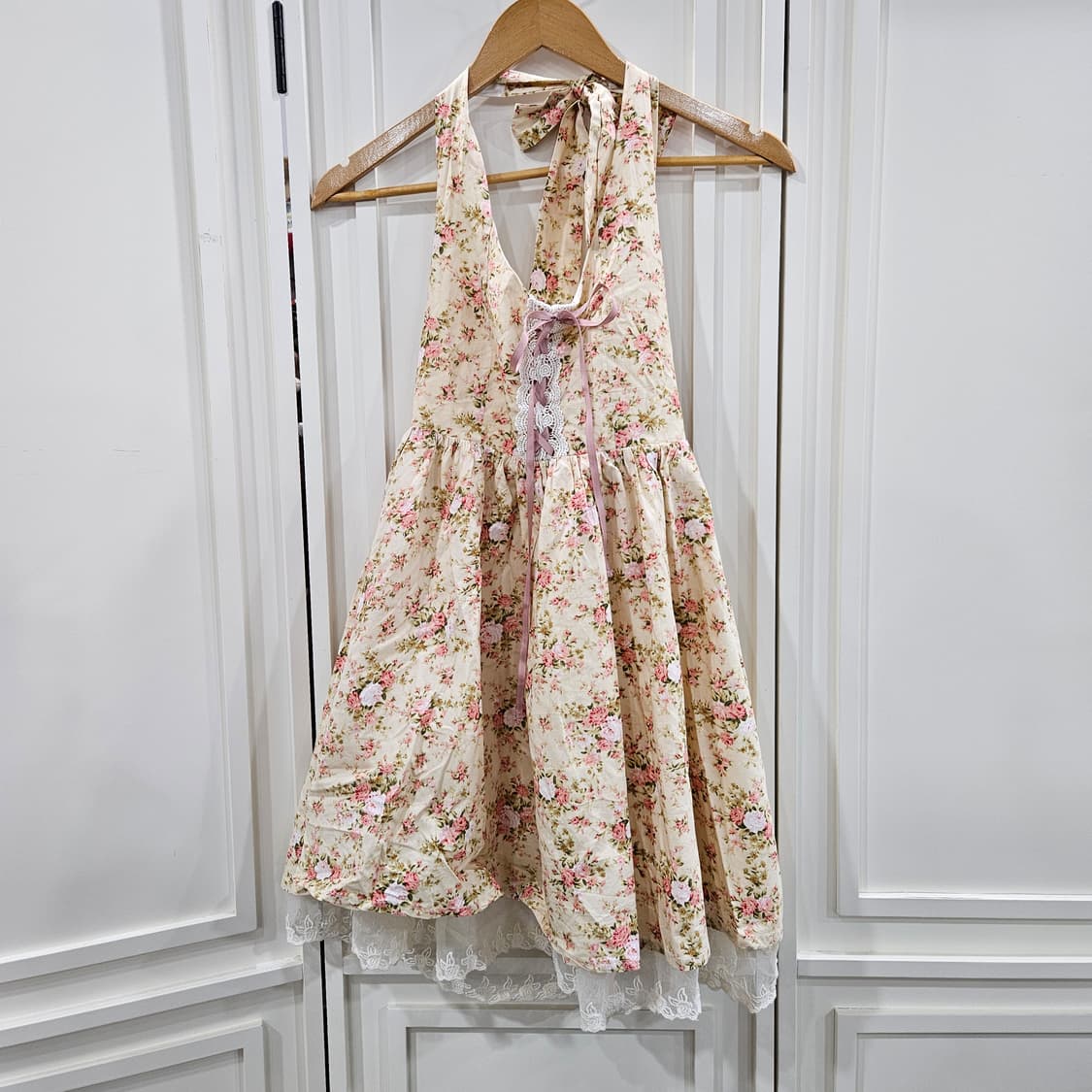 플라워 패턴 레이스 홀터넥 원피스 상품이미지1