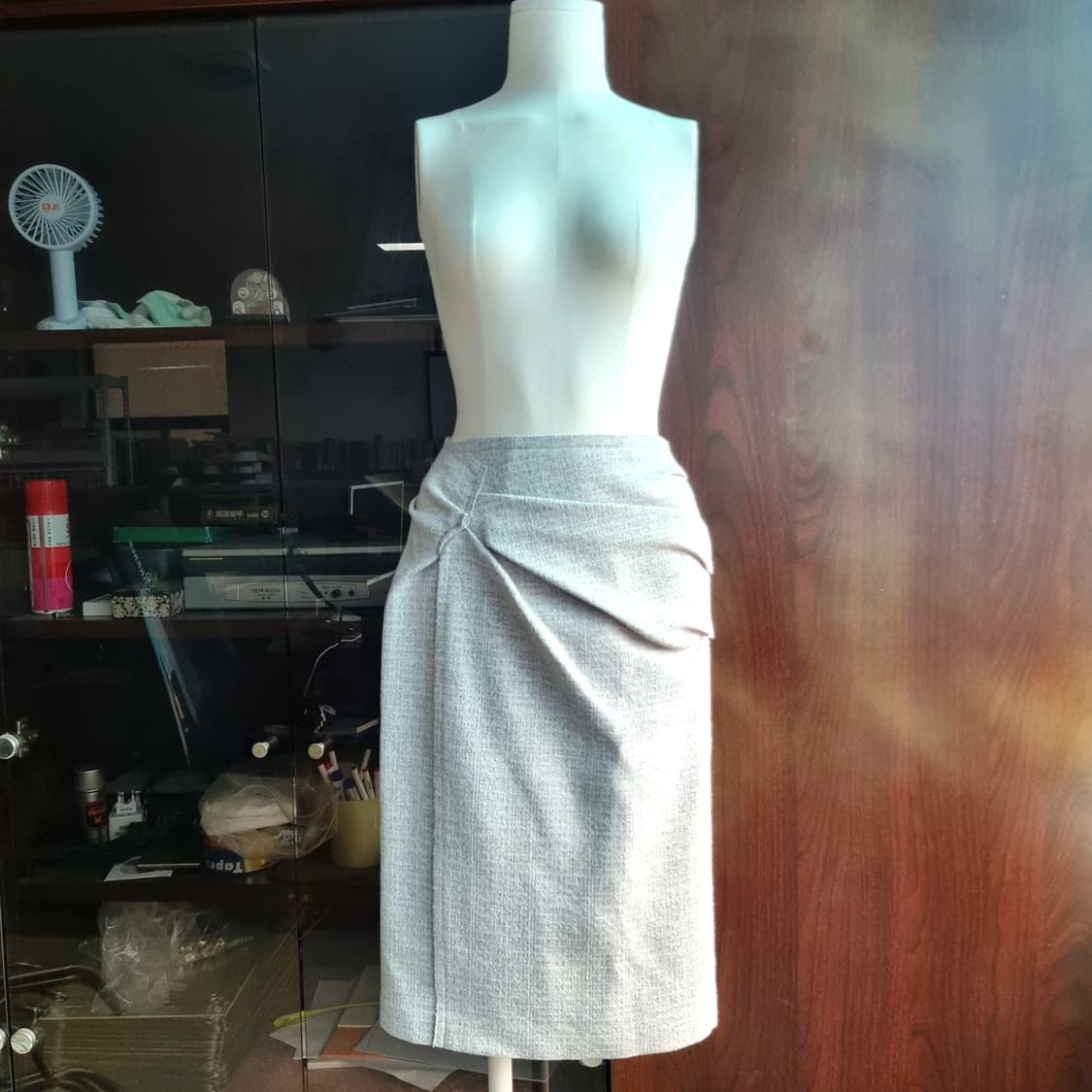 한섬 MINE 마인 울35혼방 이태리원단 스커트 (26인치) 상태완벽 상품이미지3