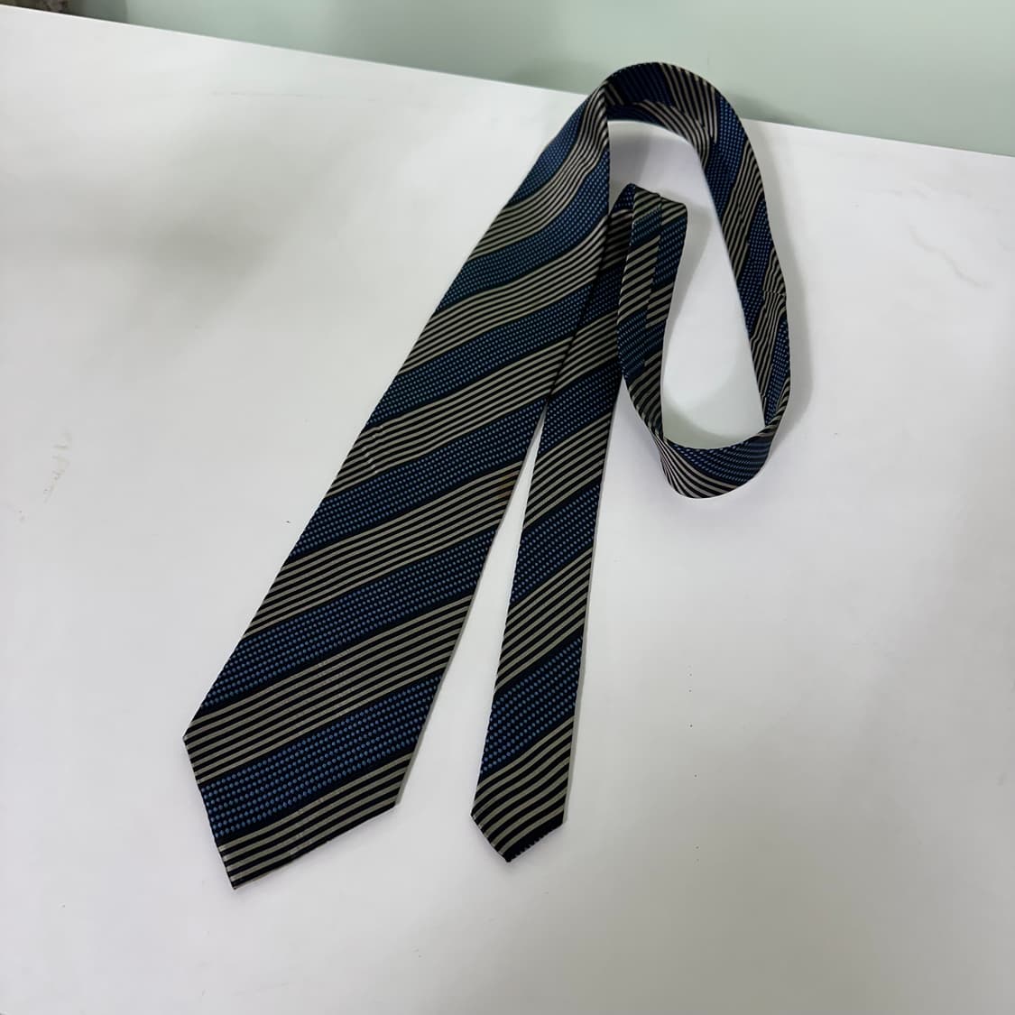 OS 지방시 실크100% 사선 넥타이 상품이미지3