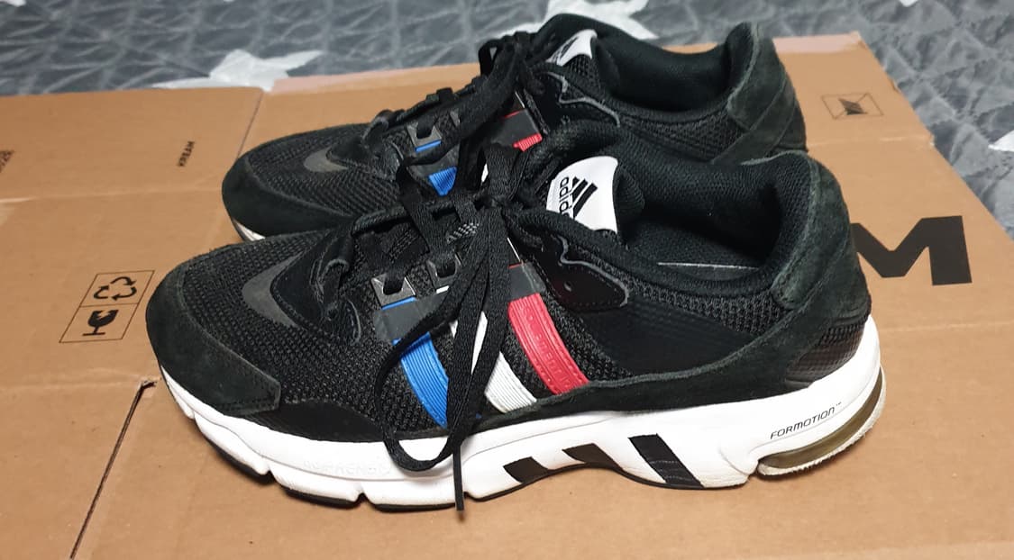 아디다스 이큅먼트 런닝화 횐파빨 (235) 상품이미지1