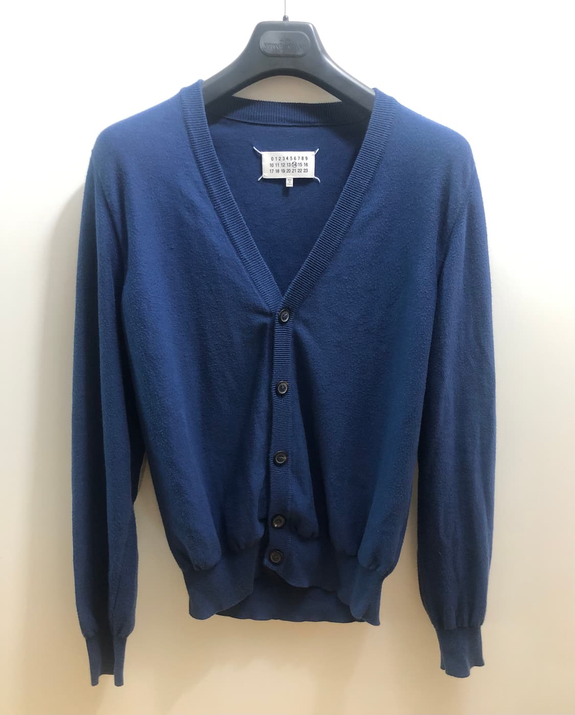 [S] 마르지엘라 엘보우 패치 가디건 블루 상품이미지1