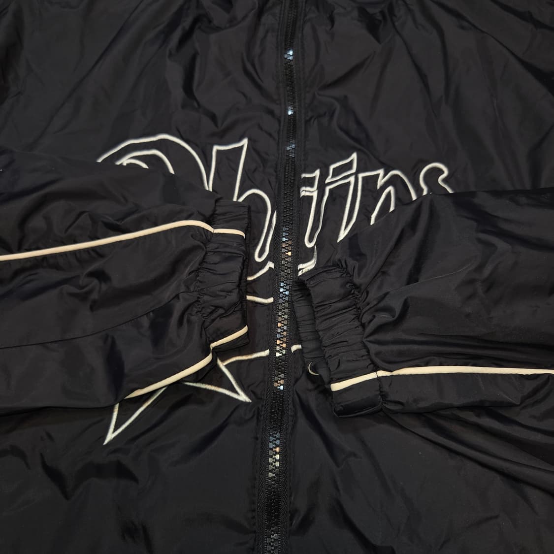 피지컬 디파트먼트 빅로고 윈드브레이커 자켓 (실XL) 상품이미지3