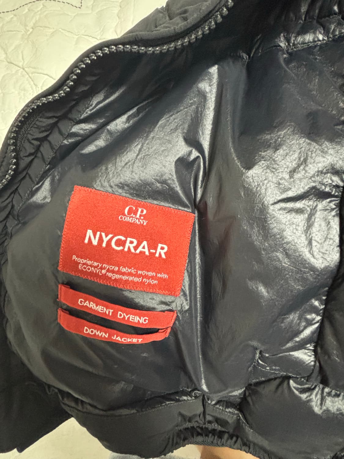 Cp컴퍼니 패딩 상품이미지4