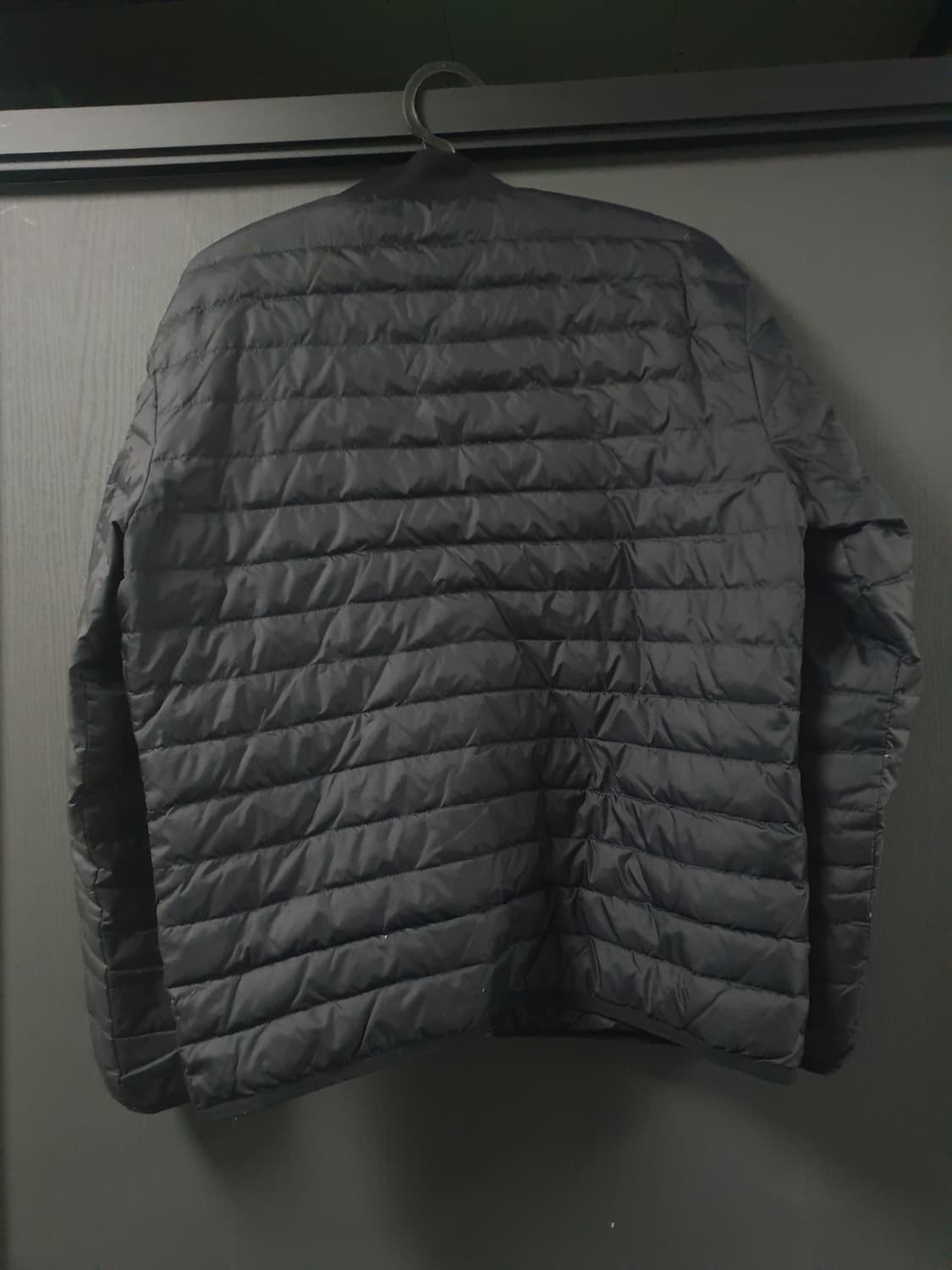 내셔널지오그래픽 정품 오리털경량패딩 사이즈100 팝니다  상품이미지2