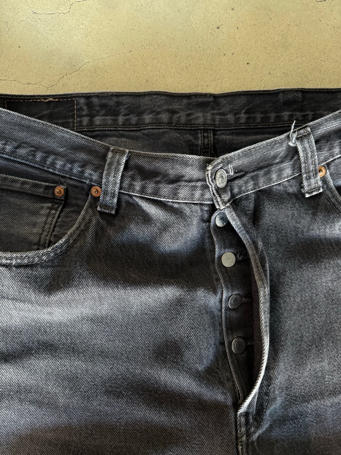 105$ 빈티지 리바이스 501 블랙 38 상품이미지2