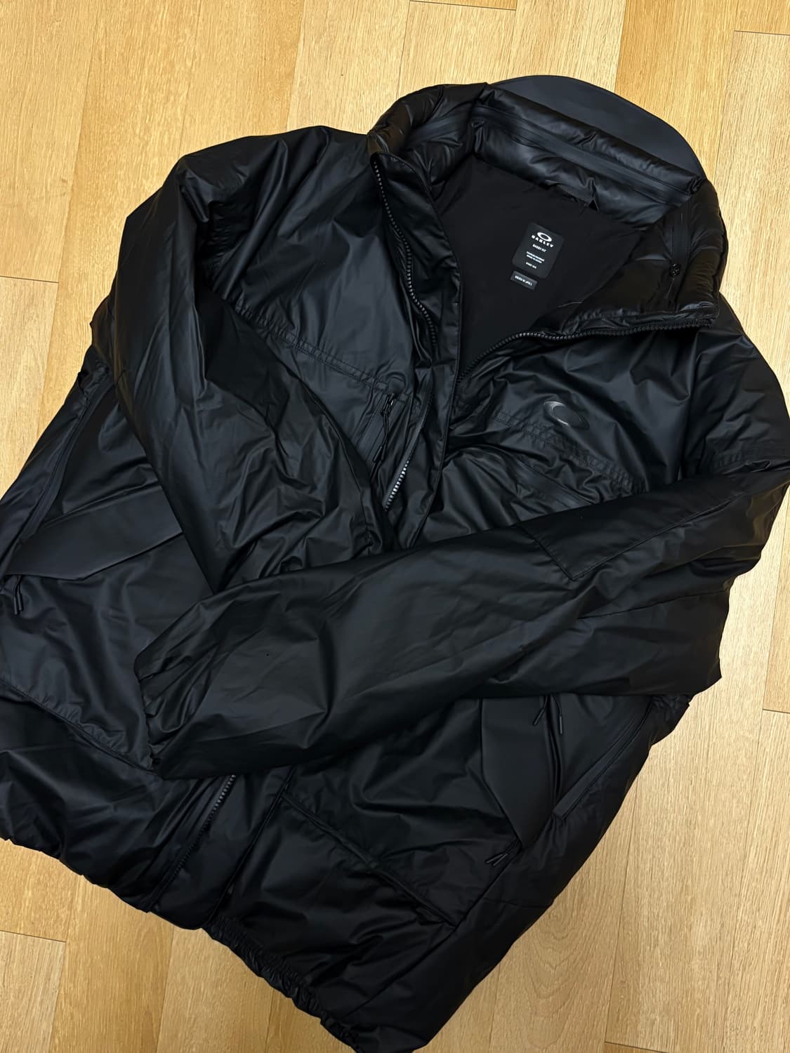 오클리 25FW 신상 패딩 L 상품이미지1