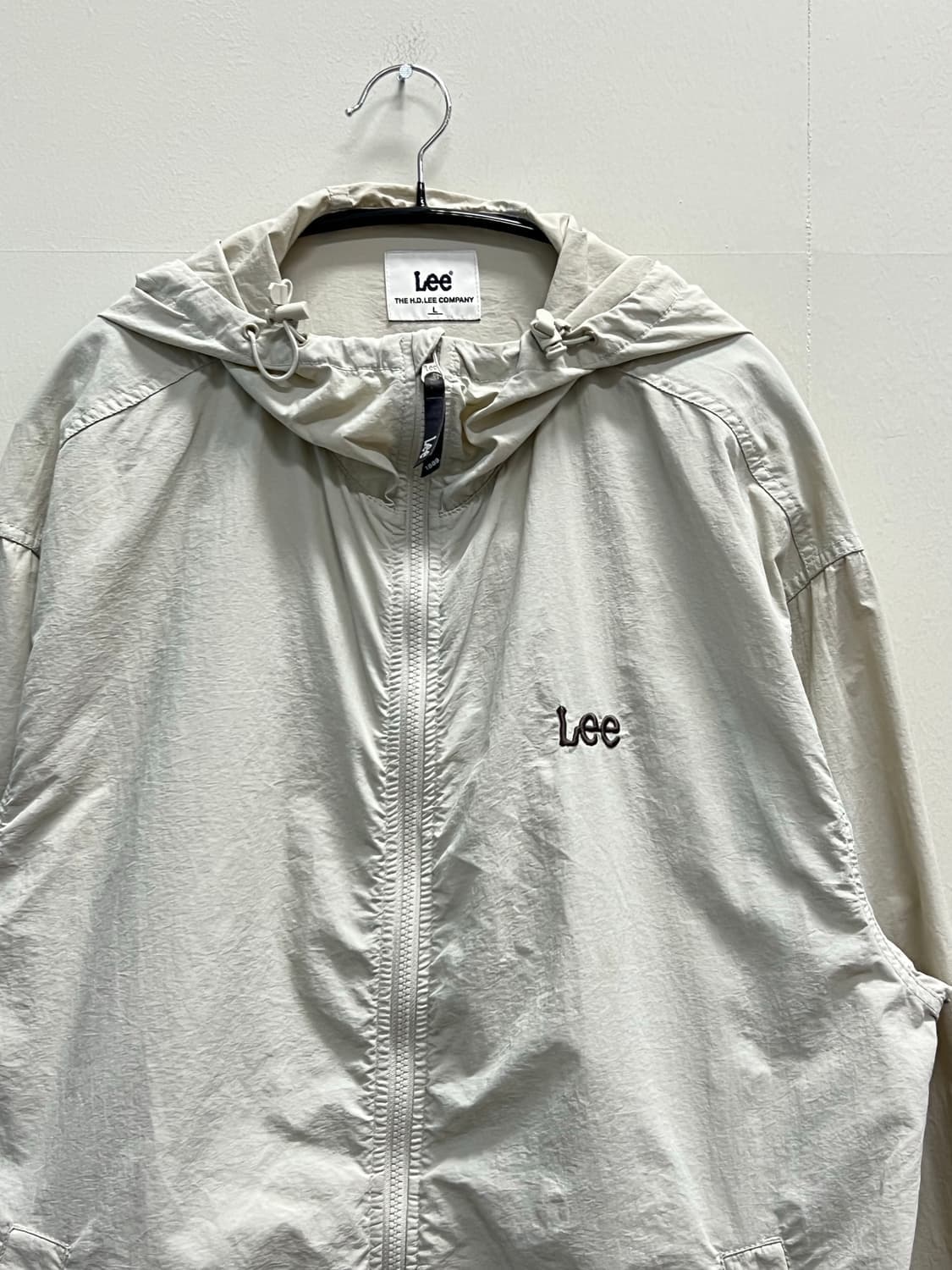 (L) LEE 자수로고 나일론 바람막이 라이트그레이 상품이미지3