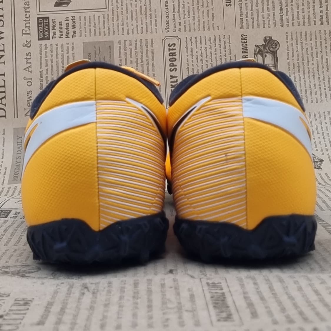 나이키 줌 머큐리얼 베이퍼15 풋살화255 상품이미지4