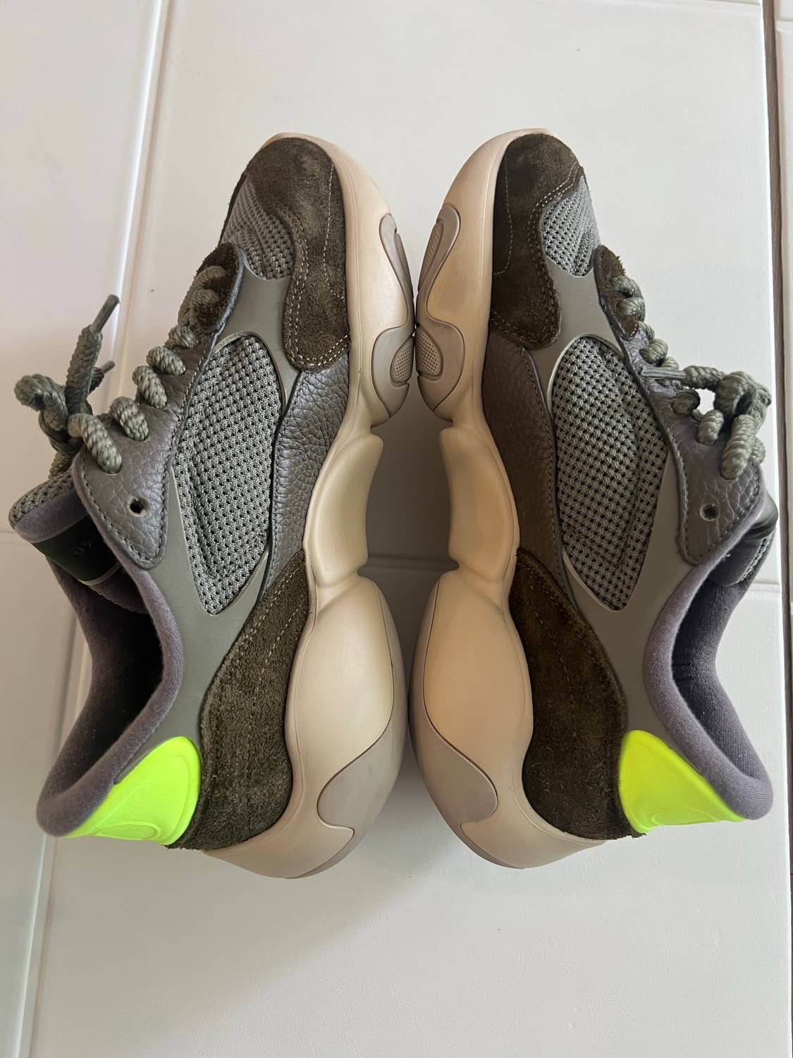 발렌티노 버블백 스니커즈 상품이미지1