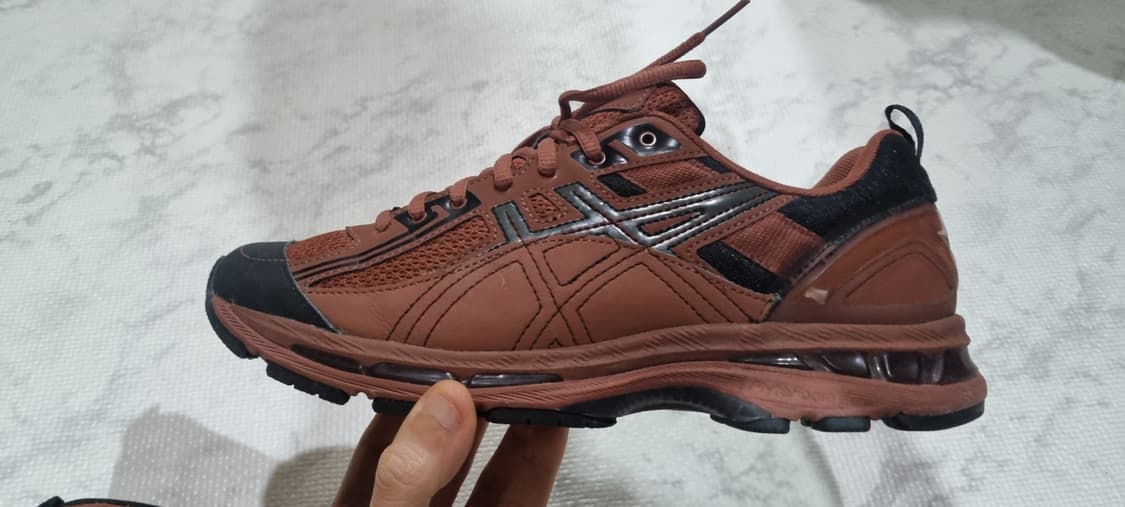 아식스 키코 코스타디노브 젤 버즈 2 캬라멜 브릭 265 상품이미지4