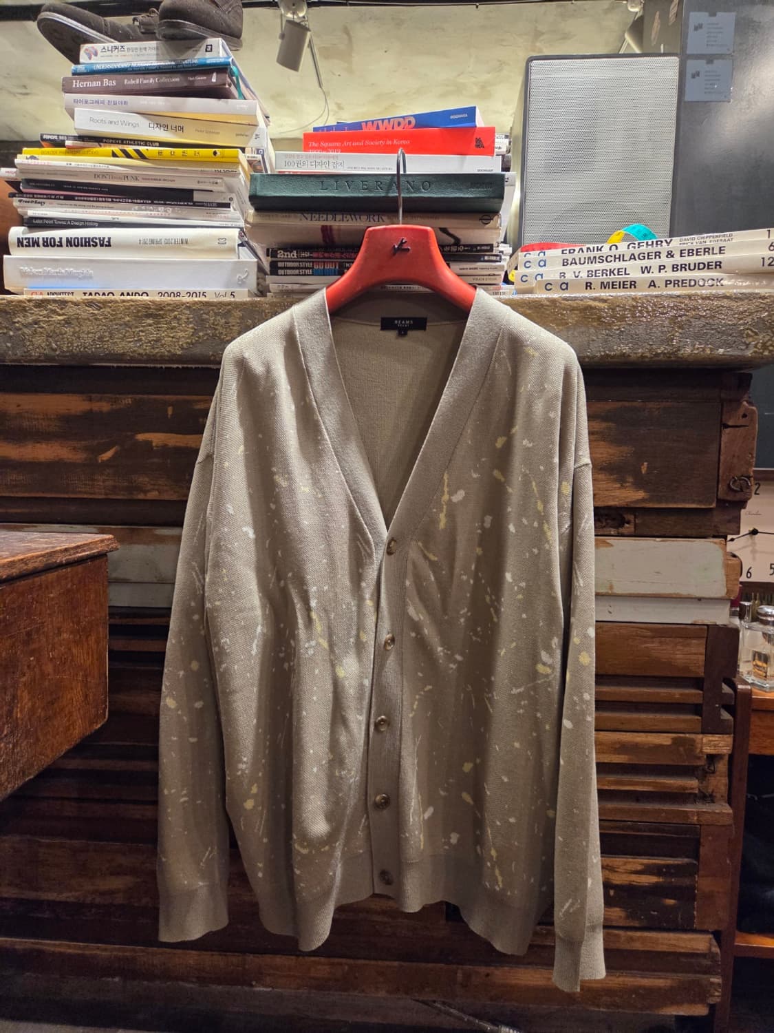 빔스 페인팅 가디건 상품이미지7