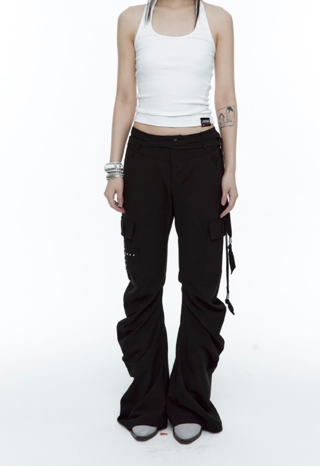 러프넥 drape bootcut pants 상품이미지1