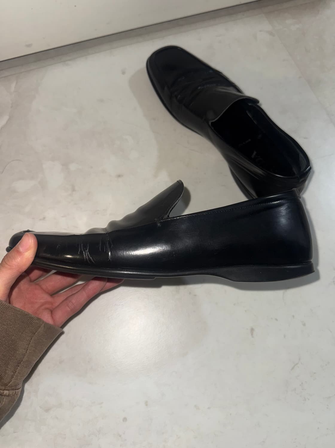Prada Classic patent leather loafers 상품이미지4
