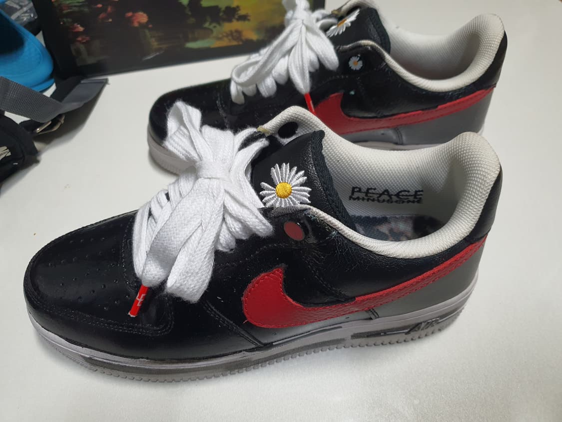 피스마이너스원 레드 에어포스 270 상품이미지6