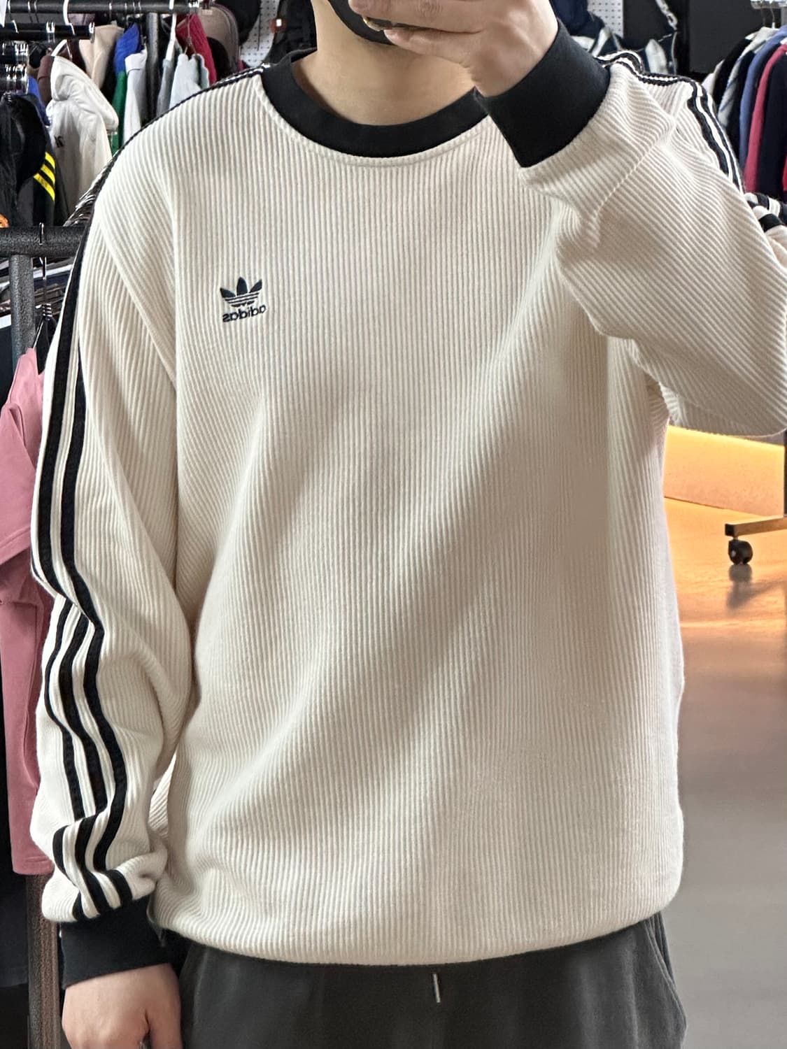 🔥아디다스 아디컬러 클래식 와플 크루넥 원더 화이트🔥 상품이미지1