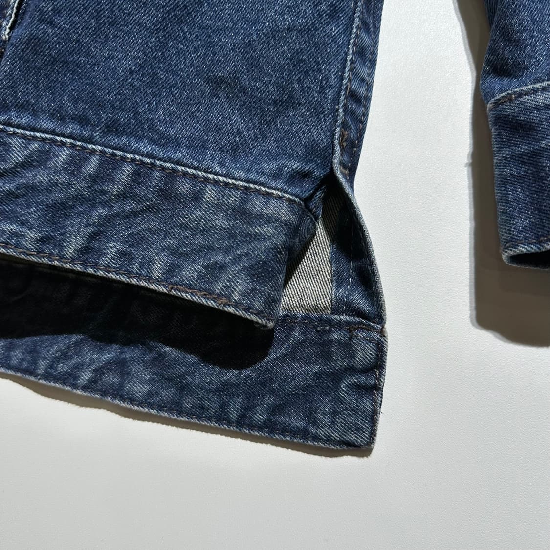 True Religion 트루릴리전 데님 트러커 자켓 상품이미지5