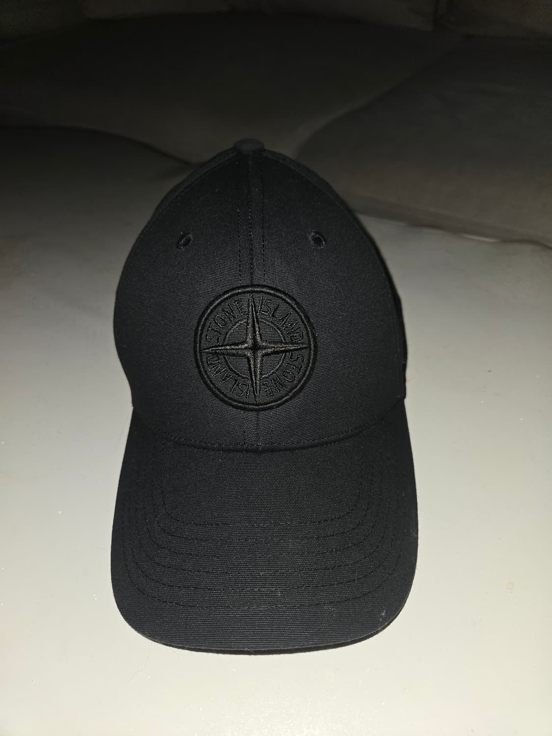 스톤아일랜드 블랙 볼캡 상품이미지1