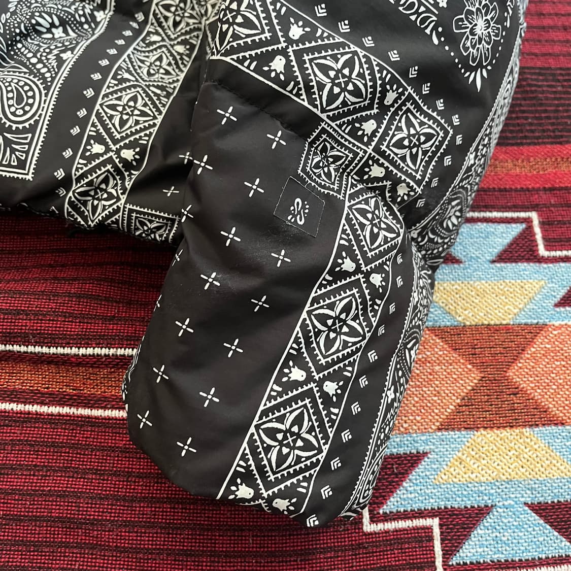 노스페이스 로프티 페이즐리 다운 패딩 자켓 The North Face 상품이미지5