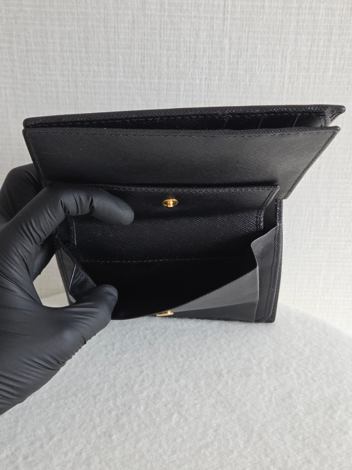 프라다 반지갑 / 블랙 / 카드수납 넉넉 상품이미지6