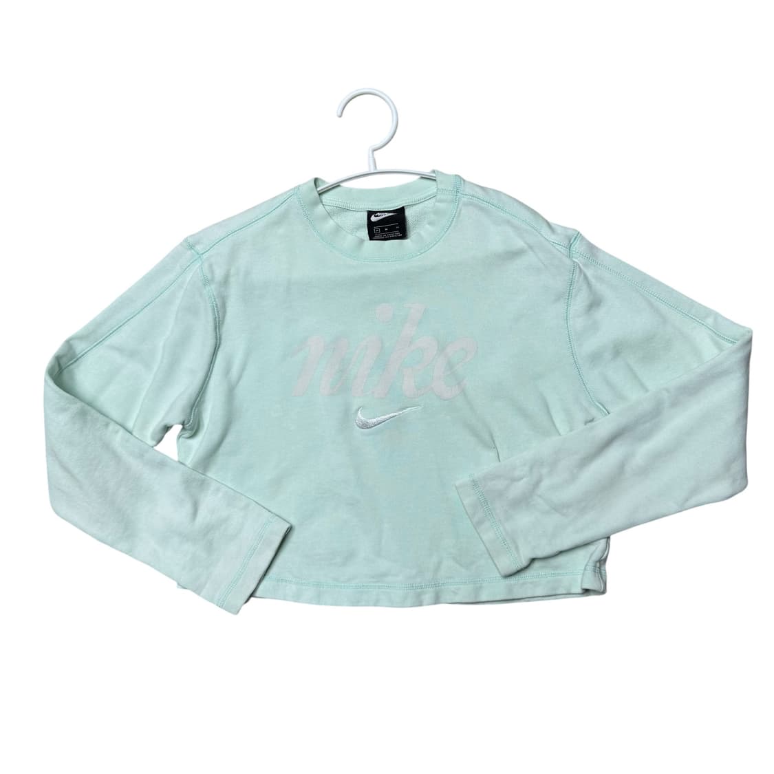 나이키 크롭 맨투맨  상품이미지1