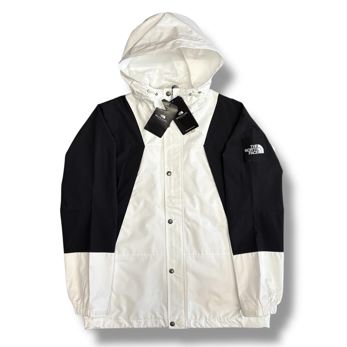 The North Face 새상품 화이트라벨 배색 바람막이 상품이미지1