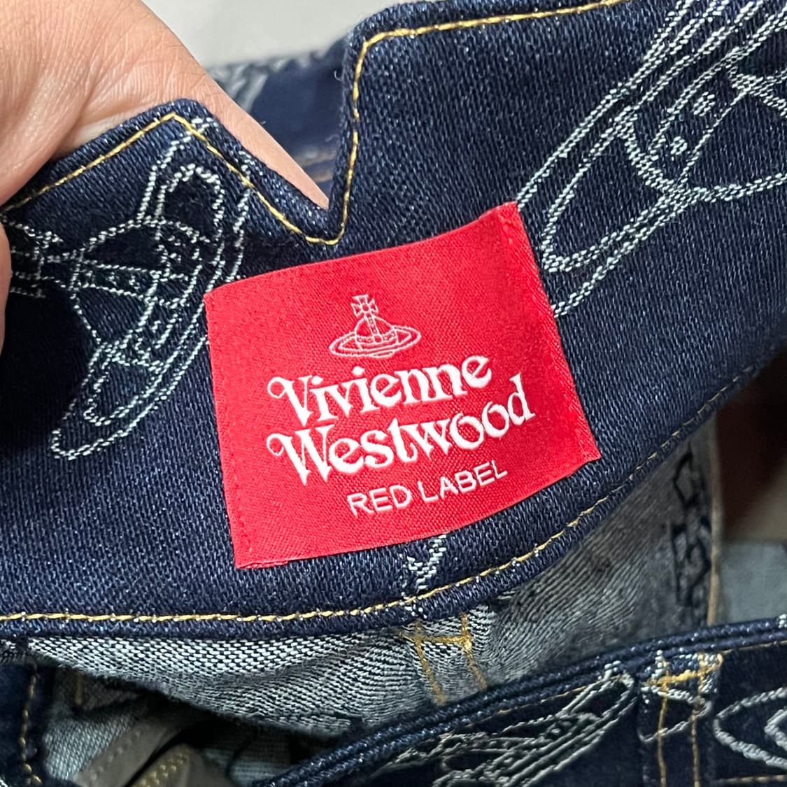  비비안 웨스트우드 로고 패턴 배기 데님 팬츠 y16365 상품이미지7