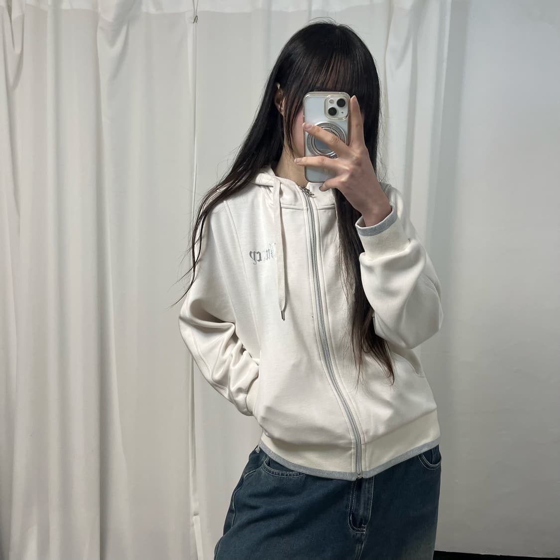 Juicy Couture Ivory Cubic Hood Zip-up 상품이미지1