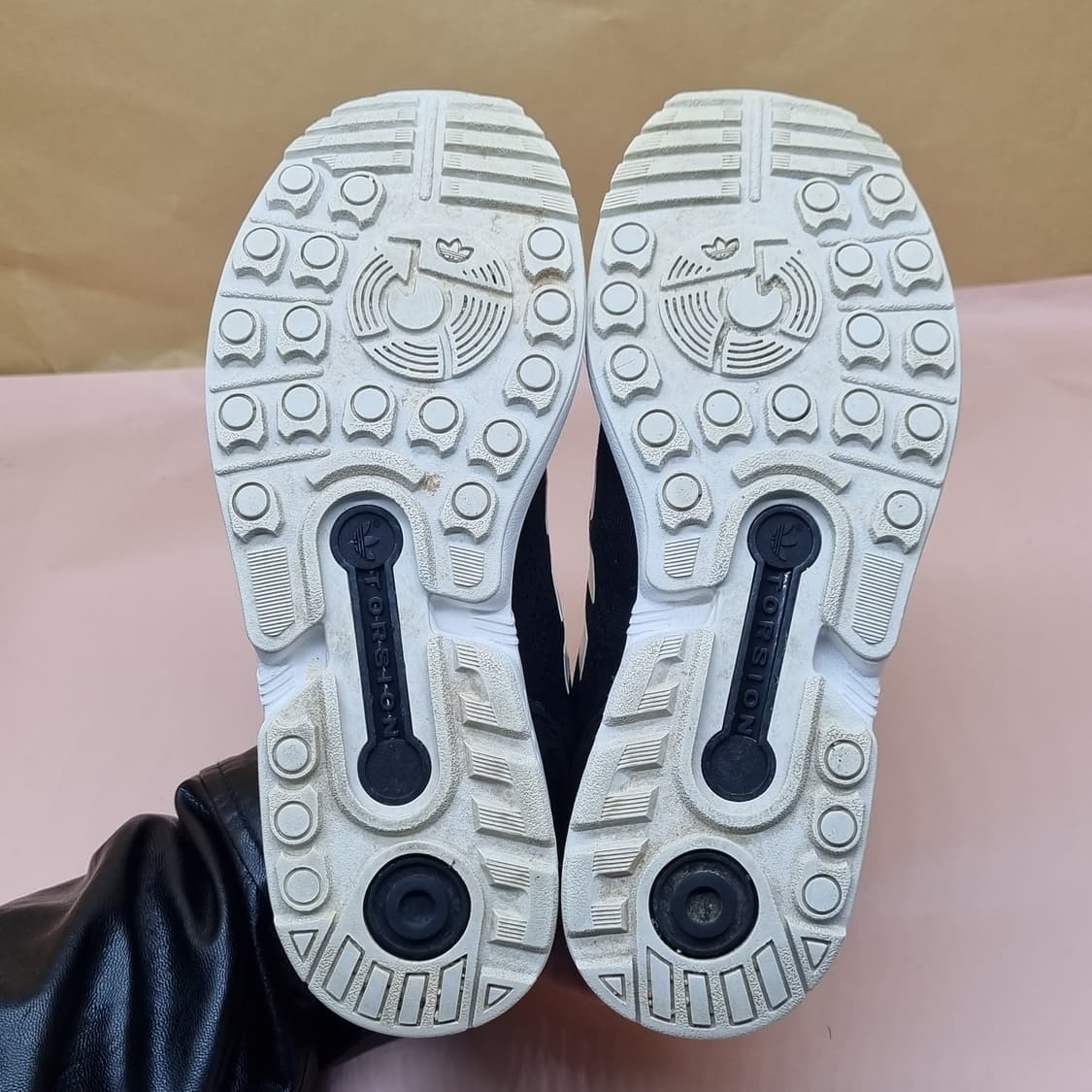 아디다스 zx 플럭스 여성운동화240  상품이미지3