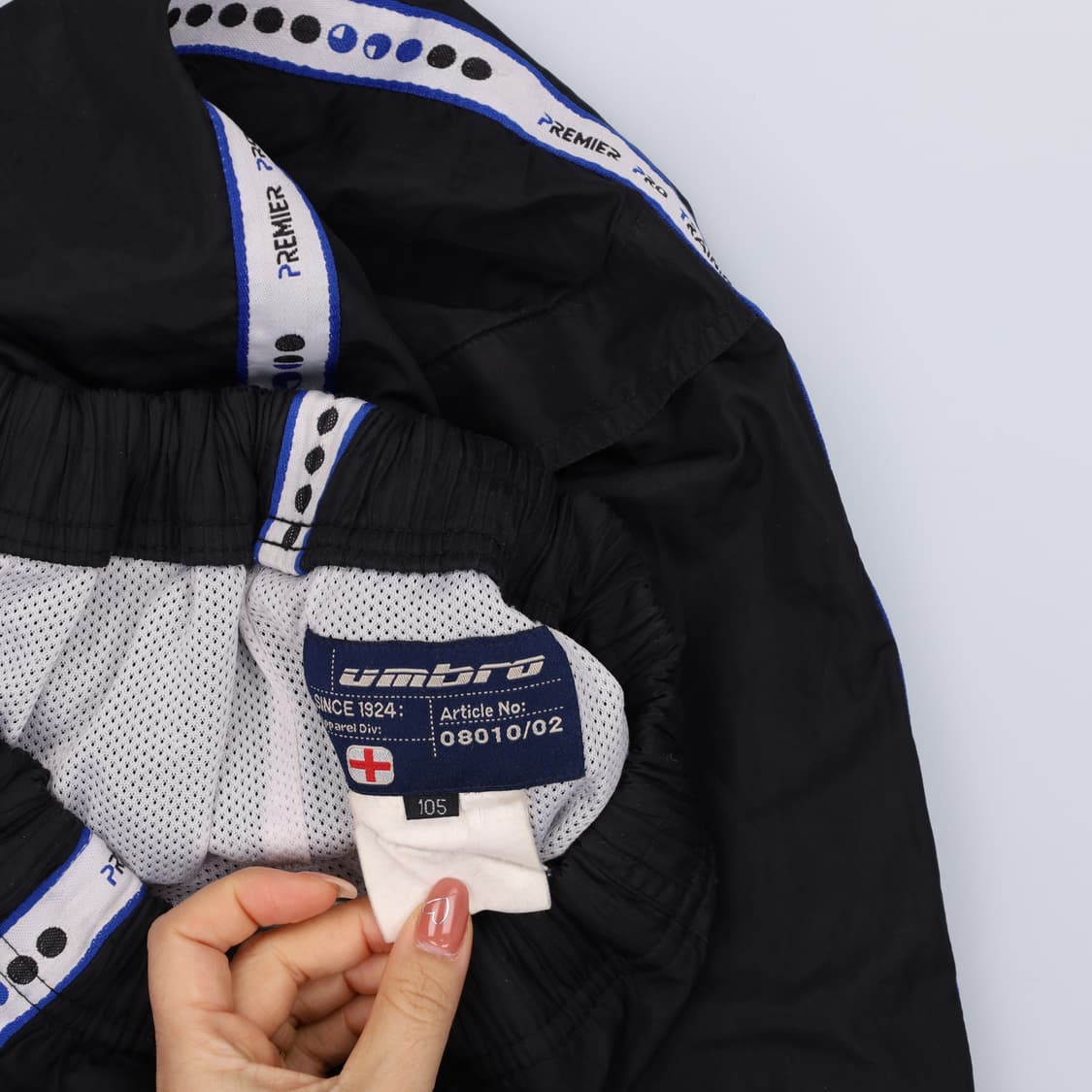 [105] 엄브로 트랙 우븐 바람막이 트레이닝 셋업 0106J 상품이미지8