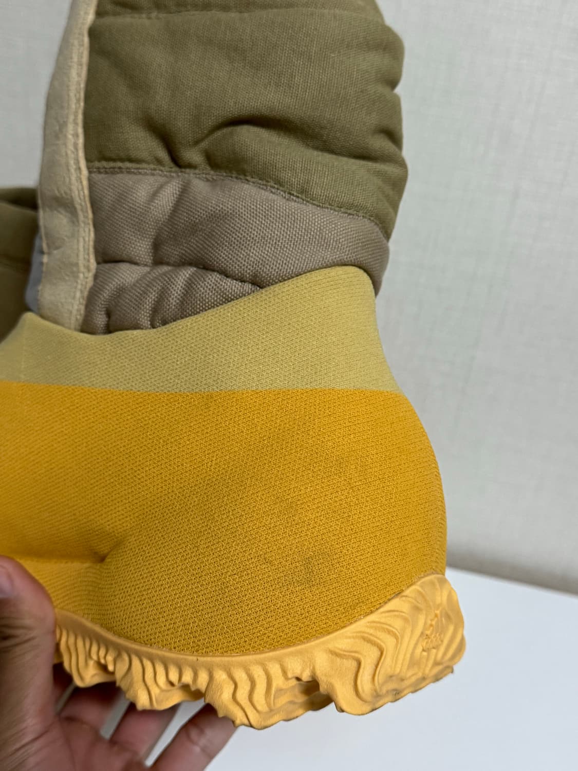 이지 니트러너 부츠 Yeezy Knit Runner Boots us10 상품이미지5