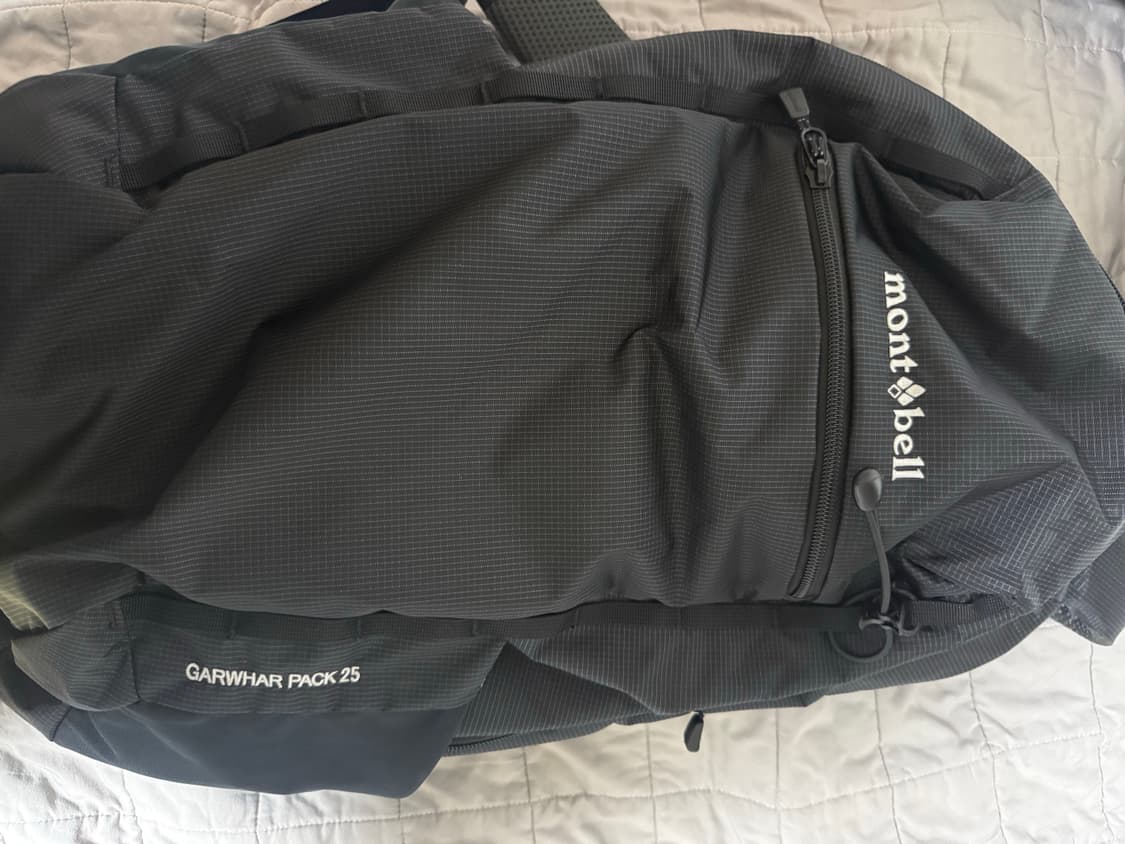몽벨 가르와르 25L 블랙 상품이미지1