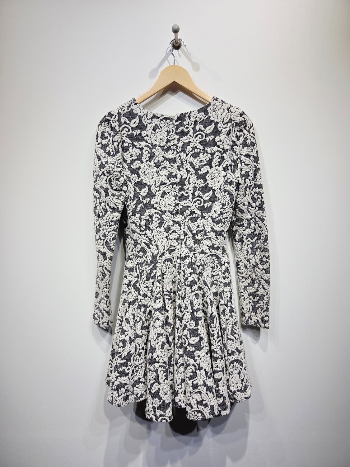 EGOIST 블랙 플라워 패턴 겨울 원피스_55 상품이미지7