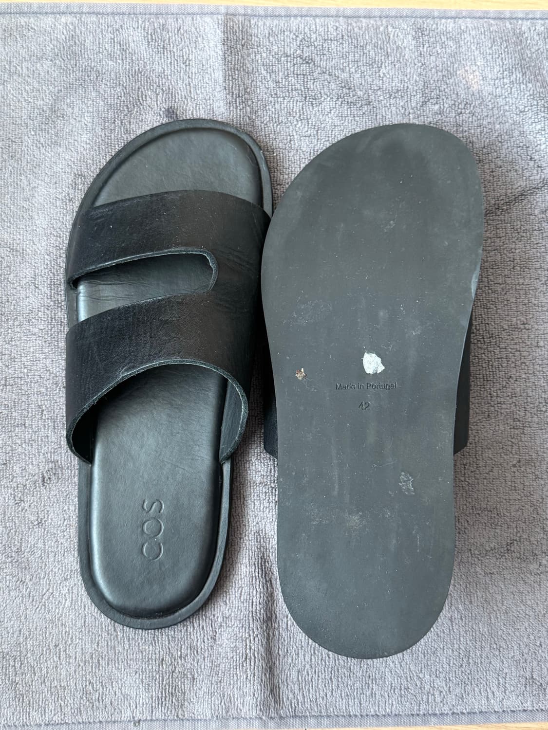 [COS/코스] 레더 패디드 슬라이드 블랙 (IT 42 / 280까지 가 상품이미지7