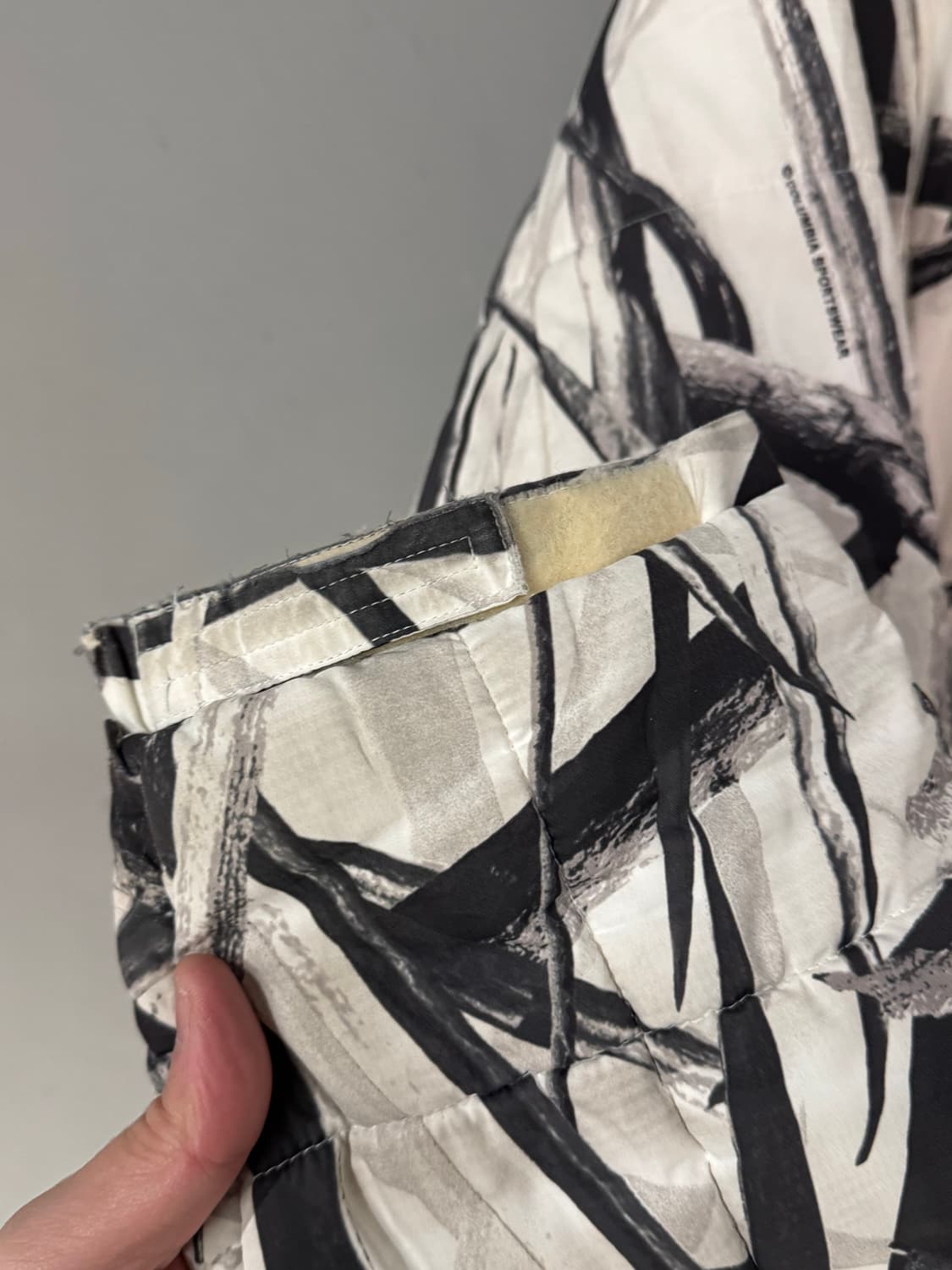 컬럼비아 옴니쉴드 리얼트리 후드 푸퍼자켓  상품이미지6