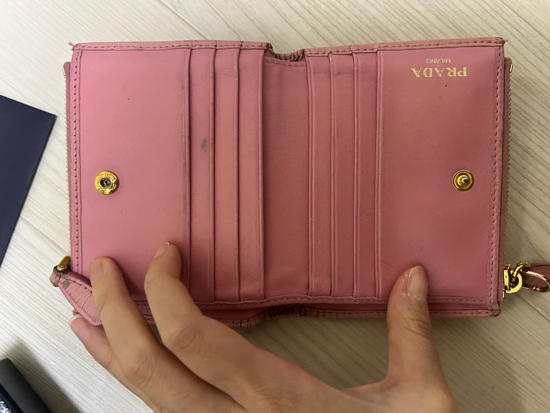 프라다 반지갑 핑크(보증서 박스 포함 풀박스) 상품이미지3