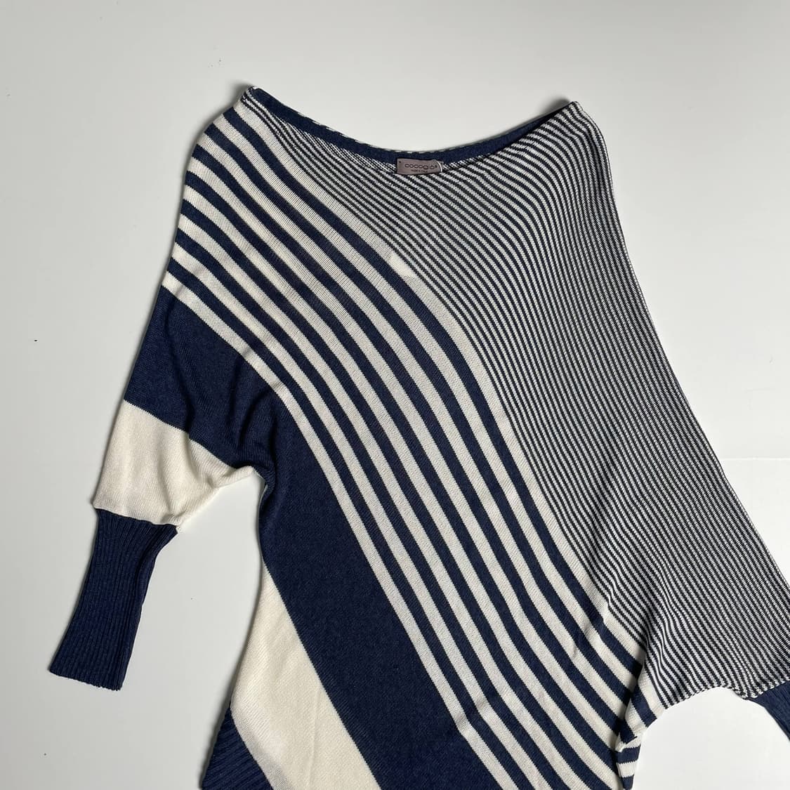 Cocogio 언밸런스 스트라이프 롱니트 (italy)   상품이미지2