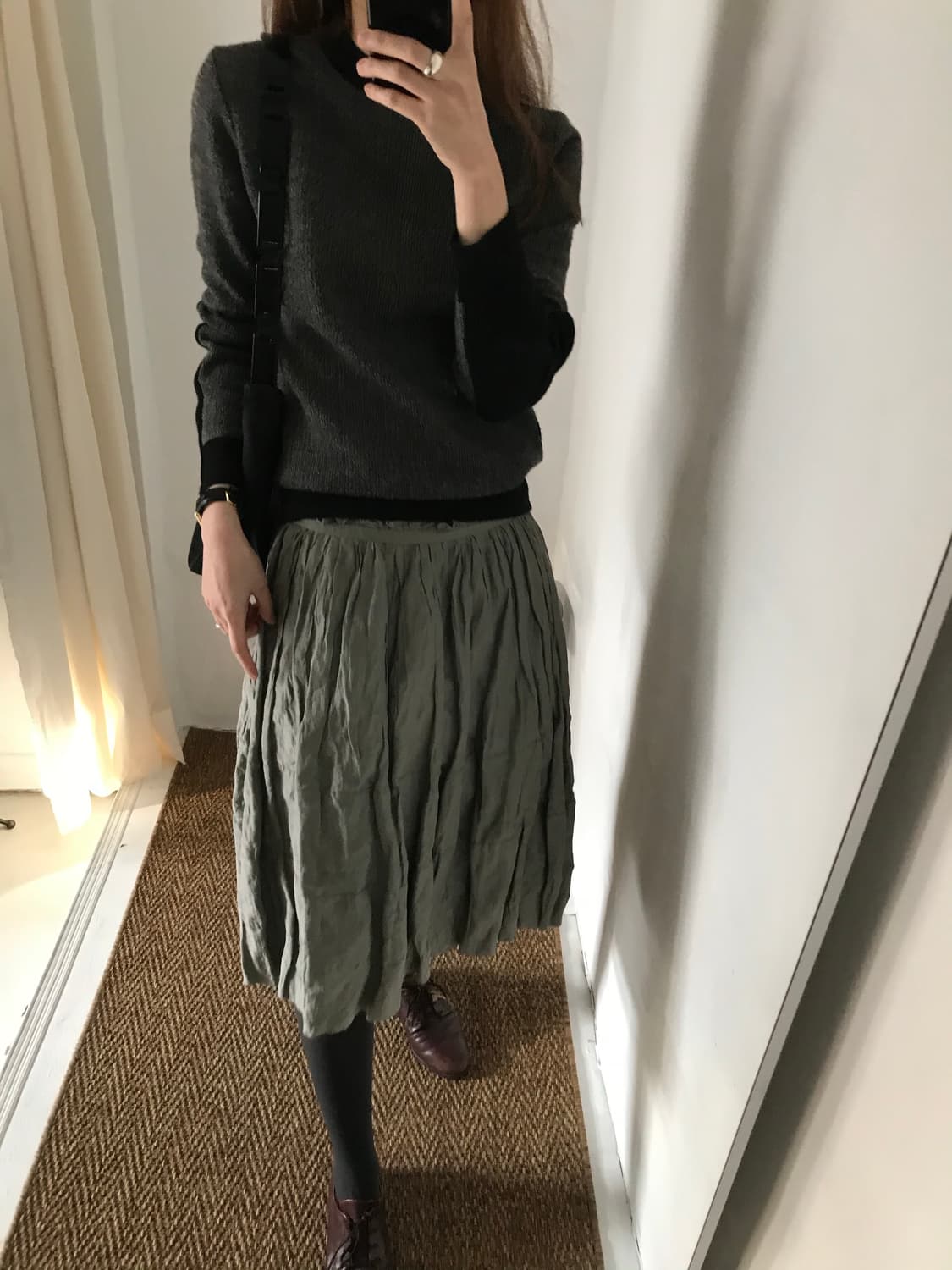 silk wrinkled skirt 상품이미지4