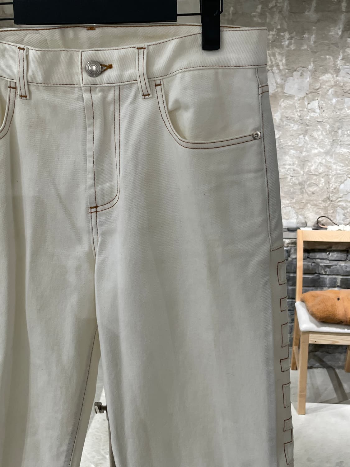 gcds 크림 와이드 컷 데님 팬츠 상품이미지3