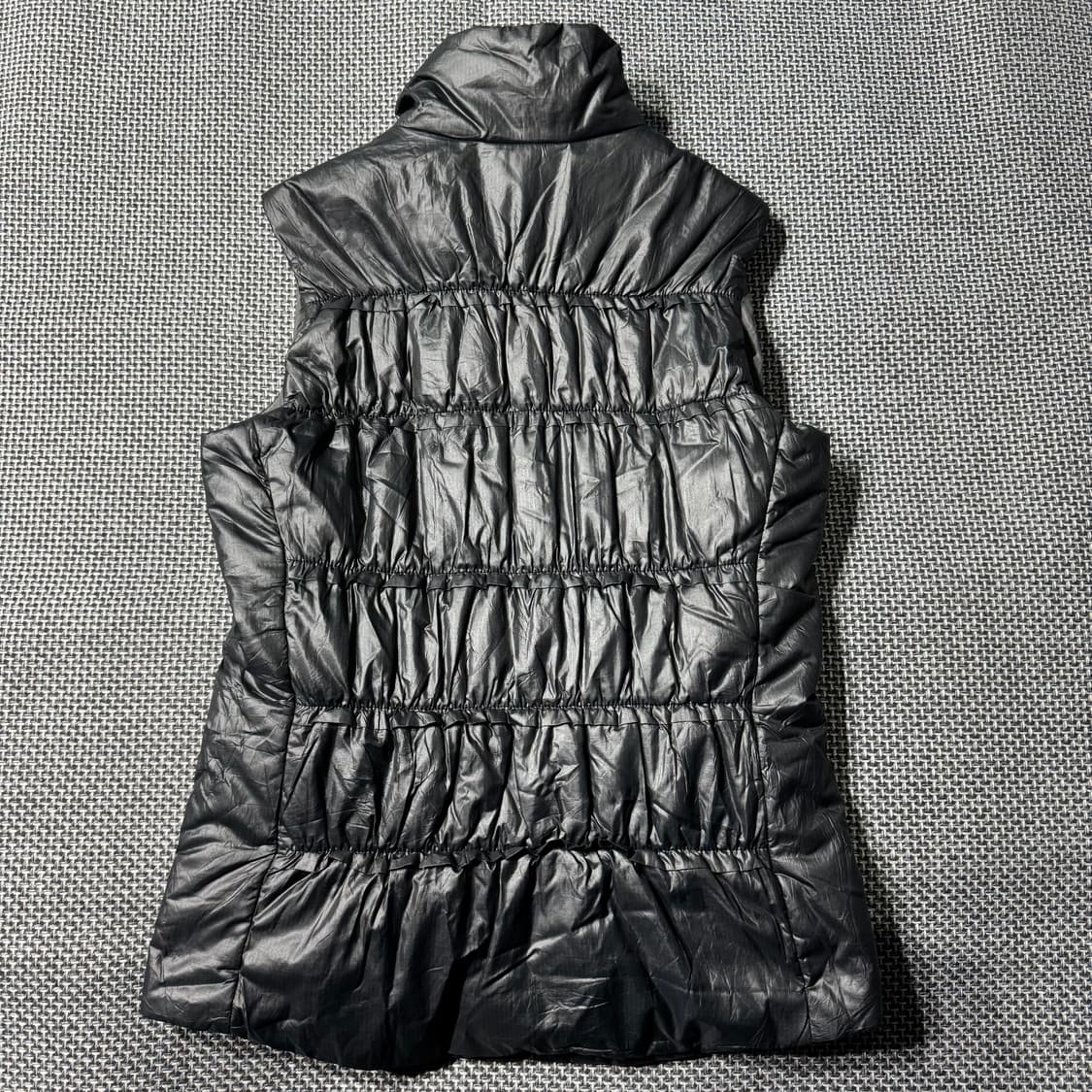 파타고니아 다운 베스트 블랙 ( 100/OLD-8284 ) 상품이미지7