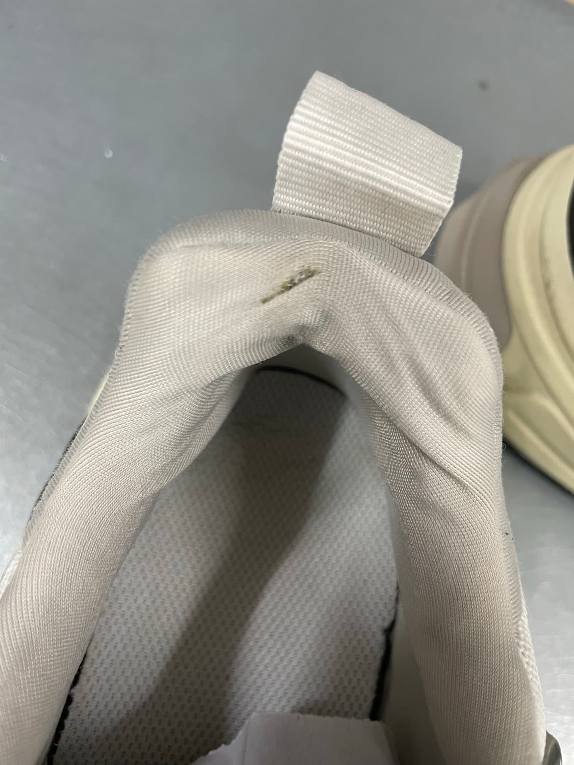 나이키 V2K 런 퓨어 플래티넘 280 상품이미지6