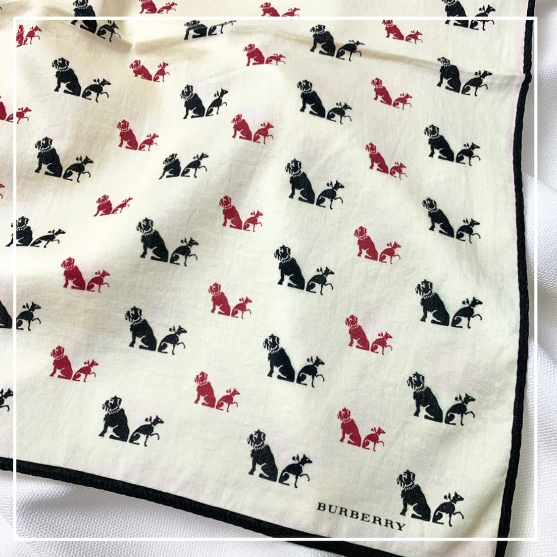 [정품] Burberry 버버리 동물패턴 빈티지 쁘띠스카프 손수건 상품이미지3