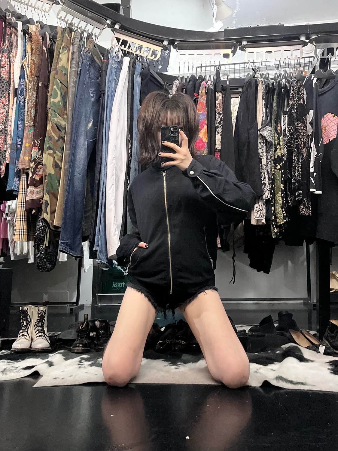 블랙 포켓 봄버 자켓 상품이미지1