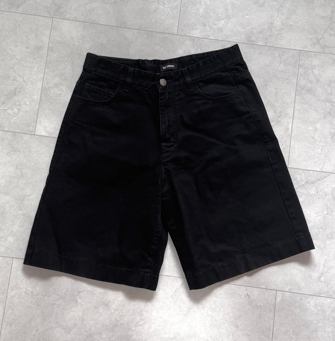 라프시몬스 서스펜더 데님 쇼츠 31사이즈 상품이미지2