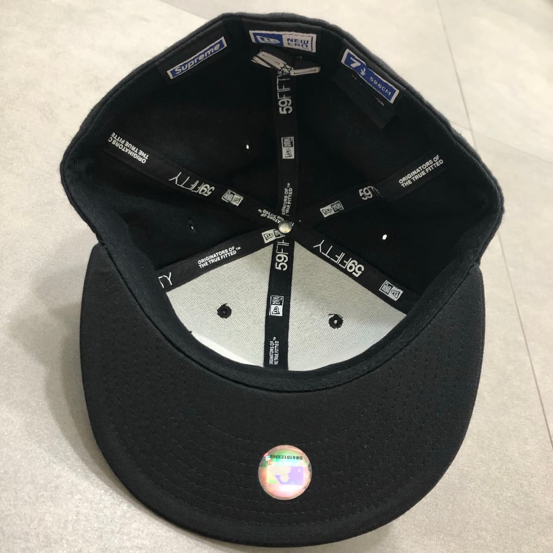 뉴에라 슈프림 박스로고 블랙 59.6 상품이미지4