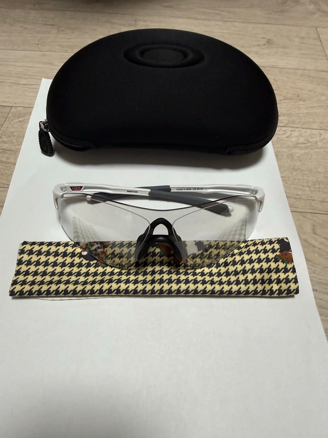 오클리 EV제로 패스 매트 화이트 프레임 클리어 투 블랙 이리듐 포토크로 상품이미지1