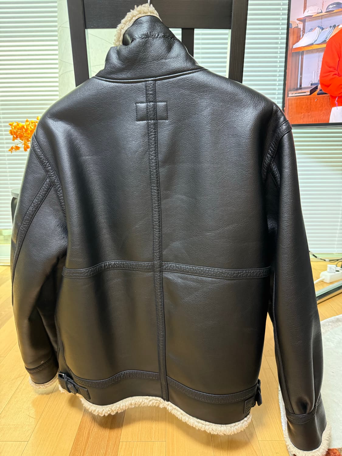 더레스큐 쿠마나 무스탕 L 상품이미지7