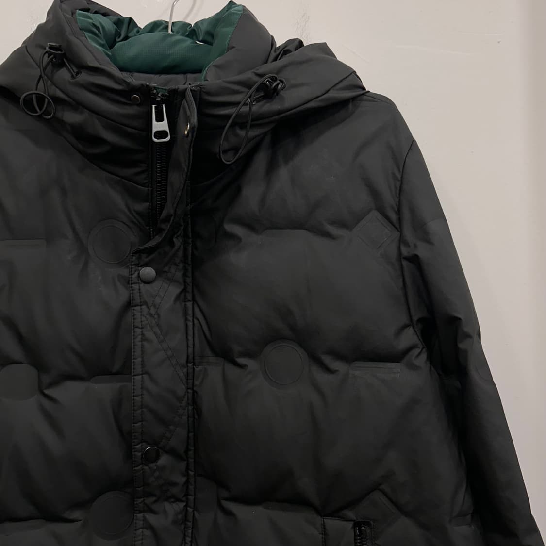 DETRO.IT 덕다운 무광 후디드 퀼팅 경량패딩 상품이미지1